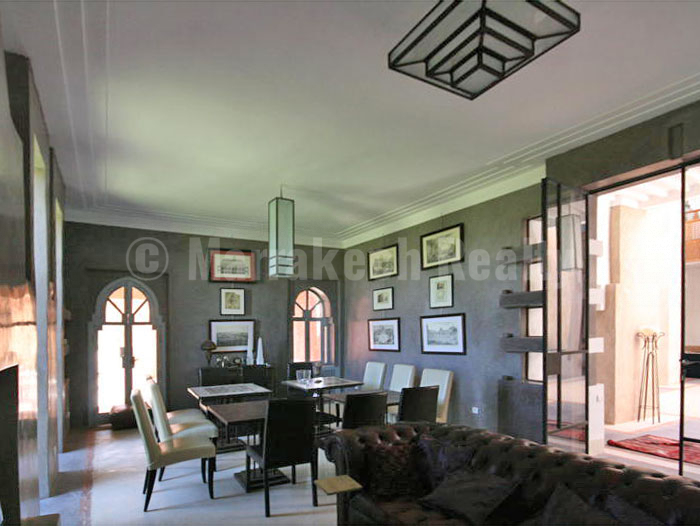 8 bedroom Guest-House with stunning architecture