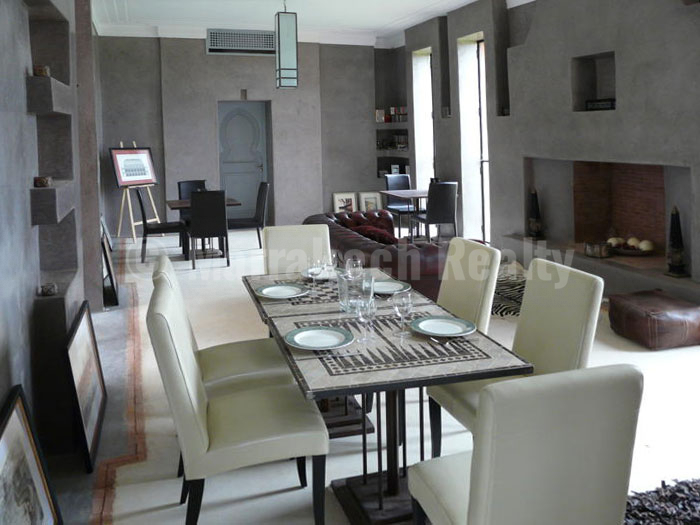 8 bedroom Guest-House with stunning architecture