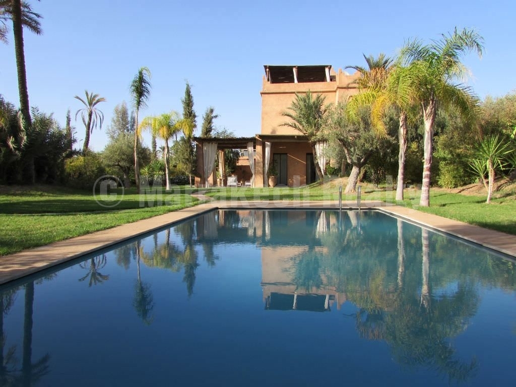 Superbe villa de 3 chambres de style Kasbah à vendre à proximité de Marrakech