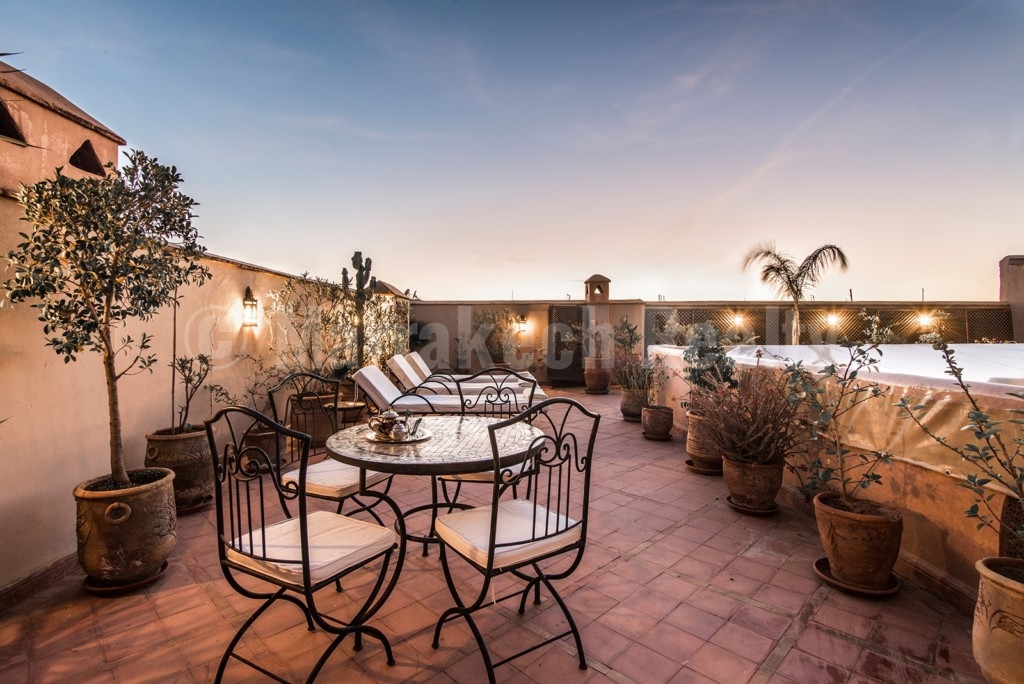 Superbe Riad Maison d’Hôtes de 8 chambres avec bel emplacement