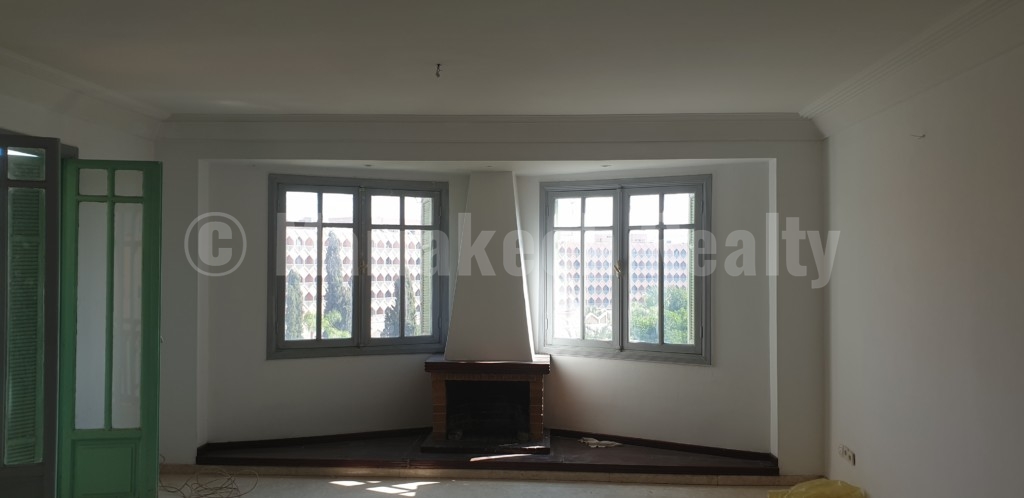 Beautiful two bedroom apartment in Hivernage.