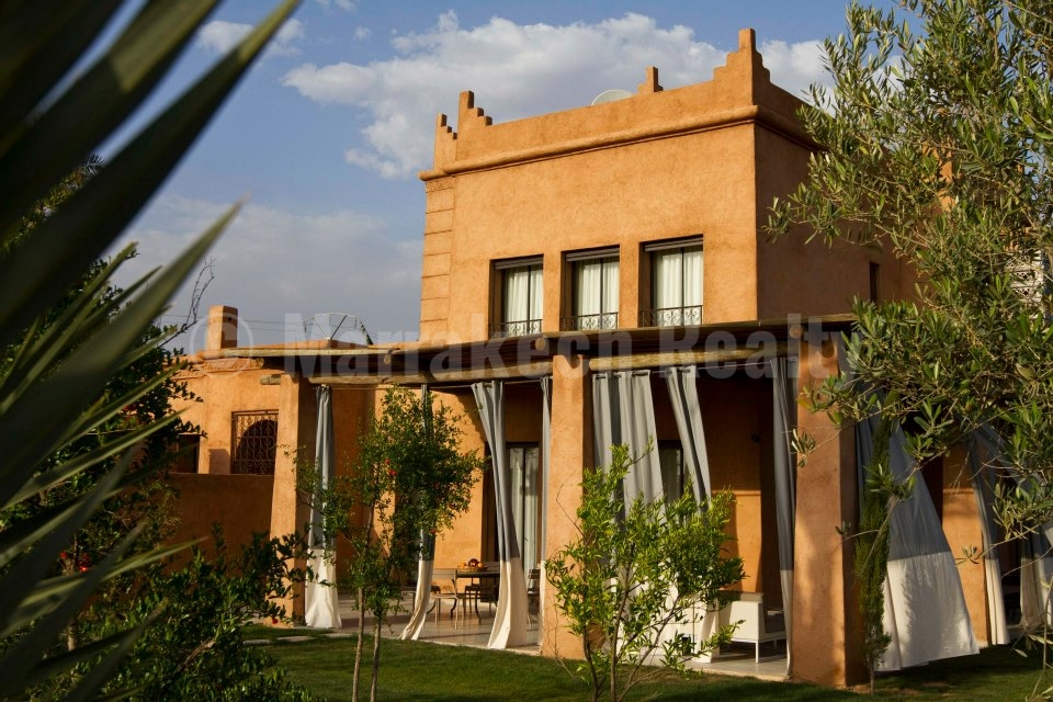 Superbe villa de 3 chambres de style Kasbah à vendre à proximité de Marrakech