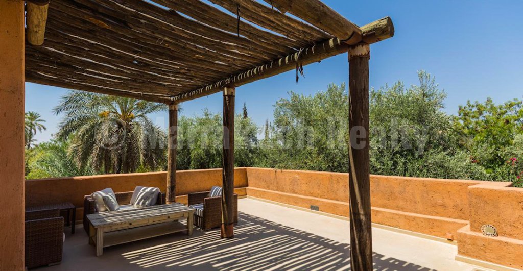 Superbe villa de 3 chambres de style Kasbah à vendre à proximité de Marrakech