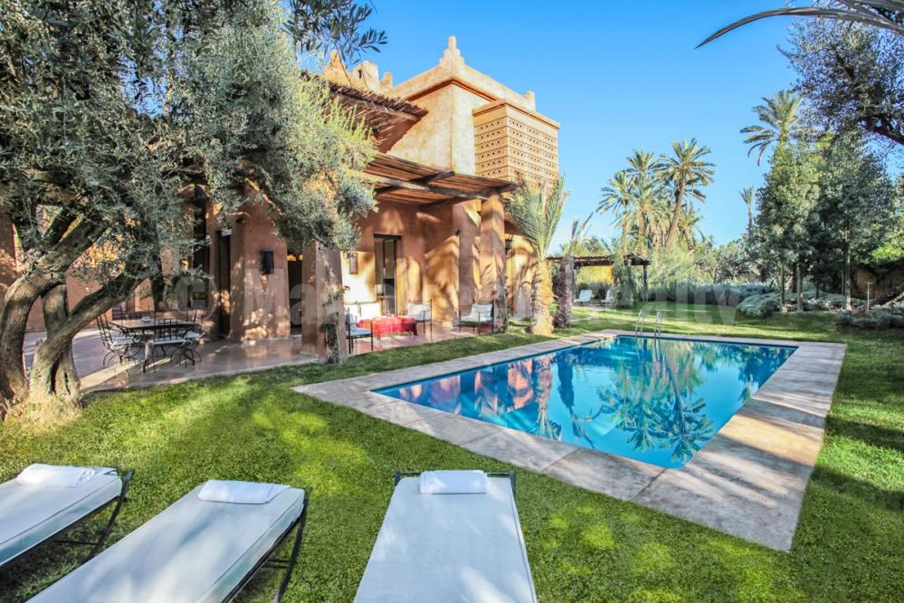 Superbe villa de 3 chambres de style Kasbah à vendre à proximité de Marrakech