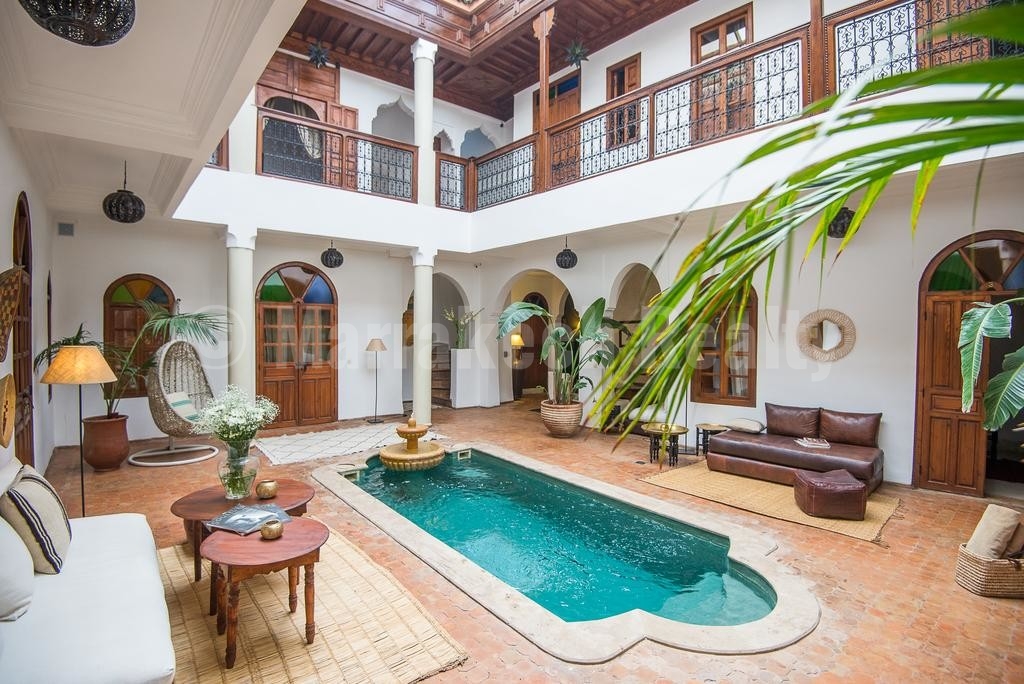 Riad maison d’hôtes de 8 chambres à vendre en Medina