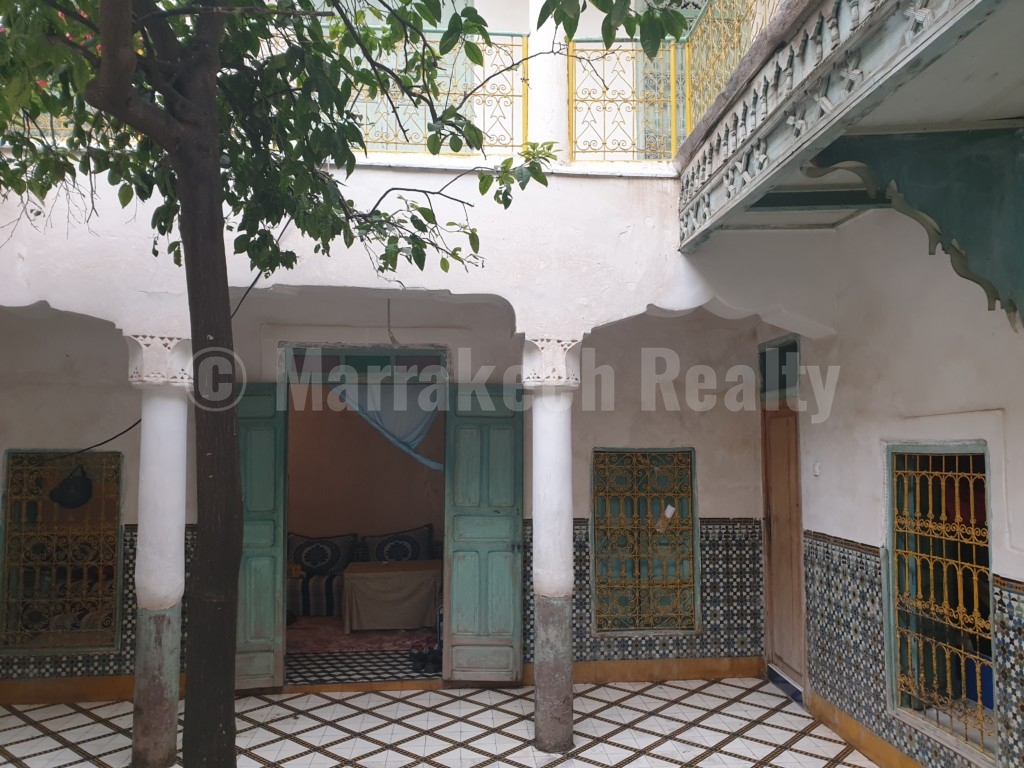Lovely Riad to renovate with prime location