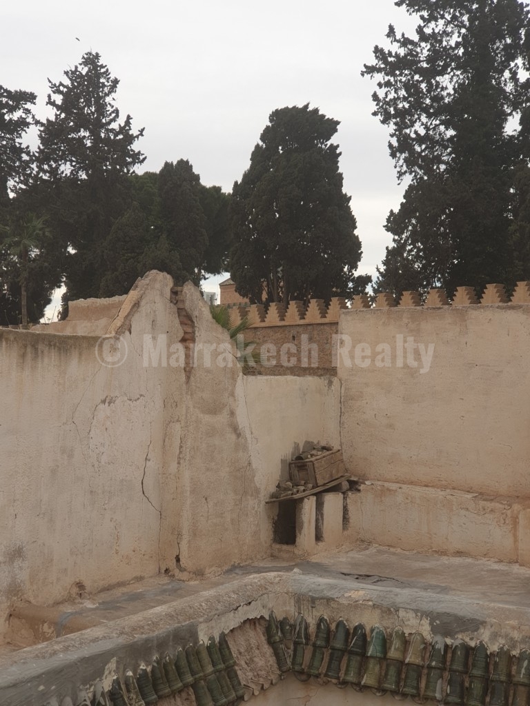 Lovely Riad to renovate with prime location