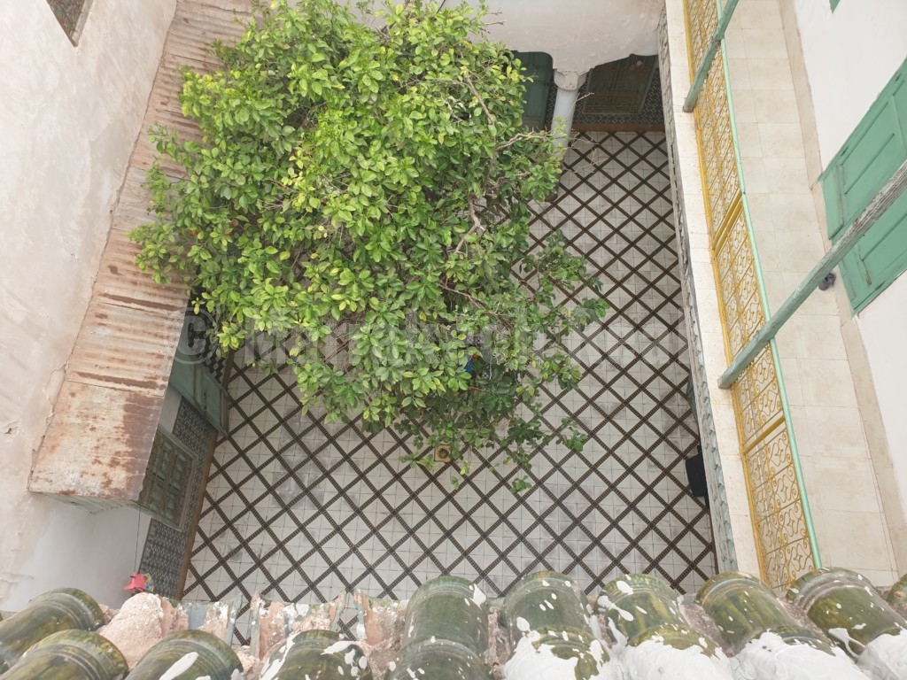 Lovely Riad to renovate with prime location