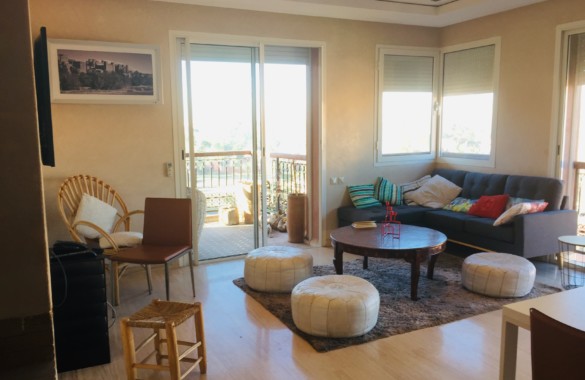 Bel appartement à louer dans une résidence de standing avec piscine