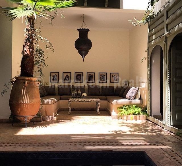 Well established 6 bedroom boutique-riad for sale in the Medina of Marrakech