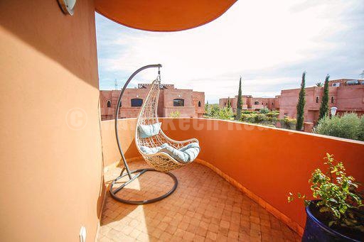 A louer, villa de 3 chambres dans un domaine sécurisé