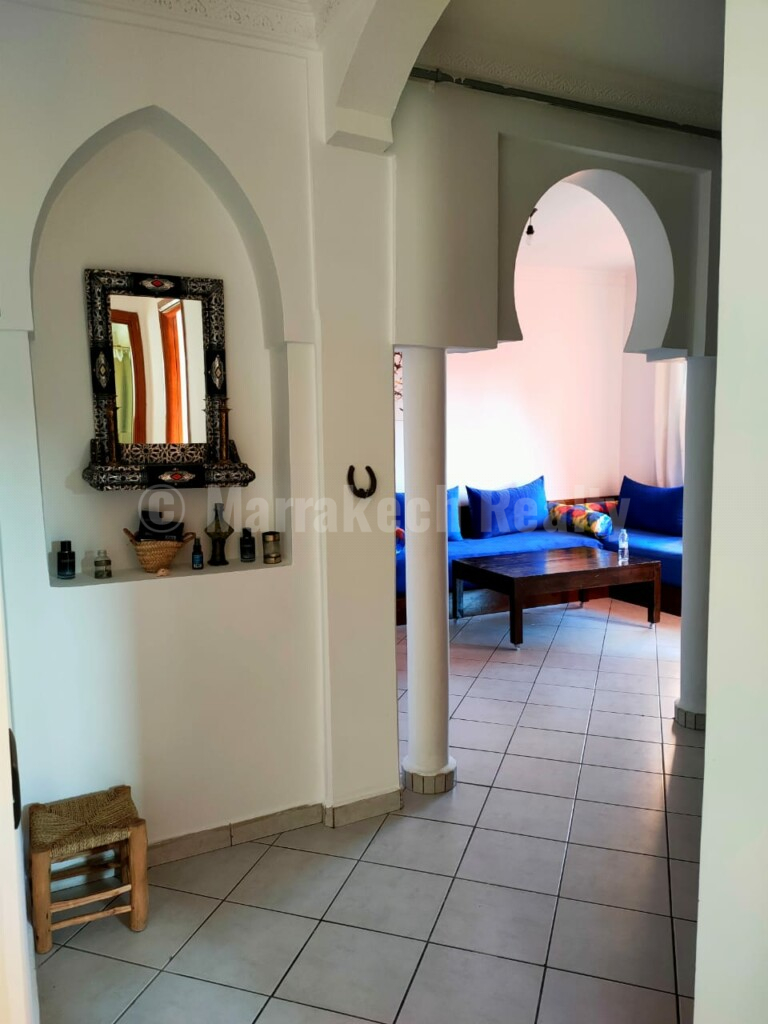 Appartement plein centre, parking et terrasse vue Atlas