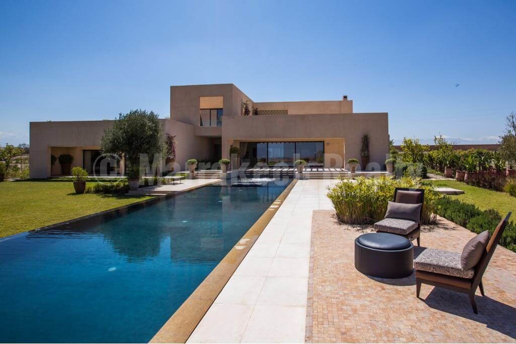 Villas de luxe de 3 à 5 chambres à vendre dans un prestigieux domaine à Marrakech