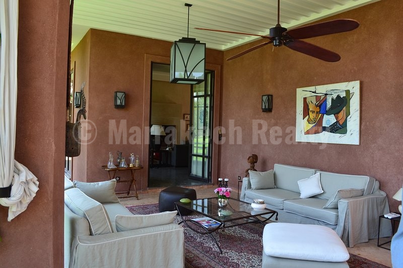 Villa contemporaine de prestige à vendre à proximité de Marrakech