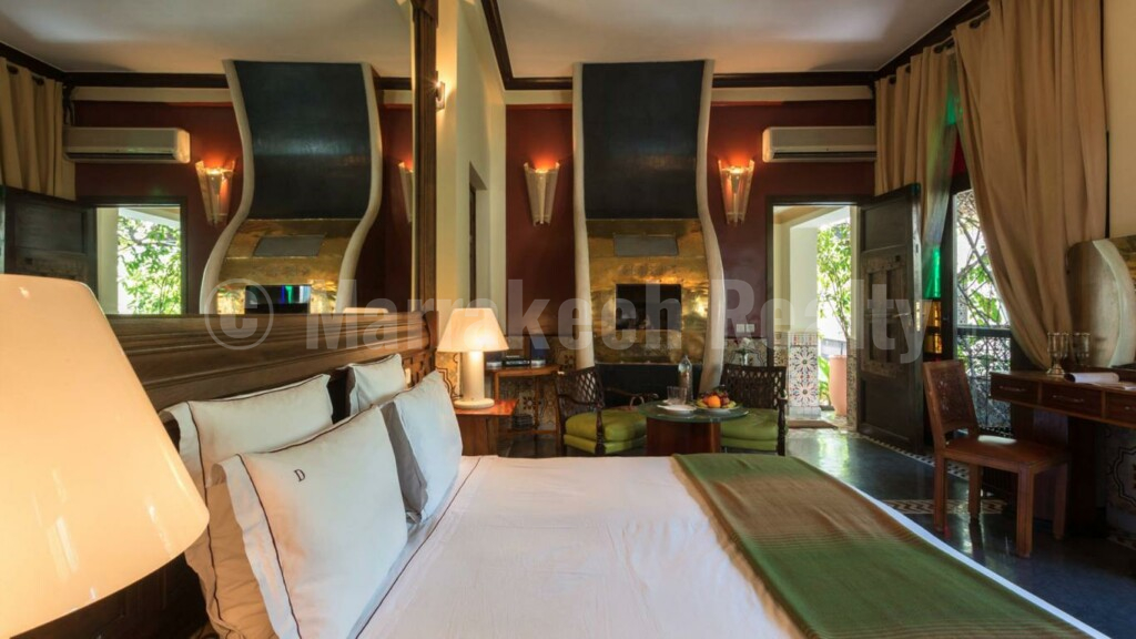 Exceptionnel Boutique-Riad de 8 suites avec emplacement unique