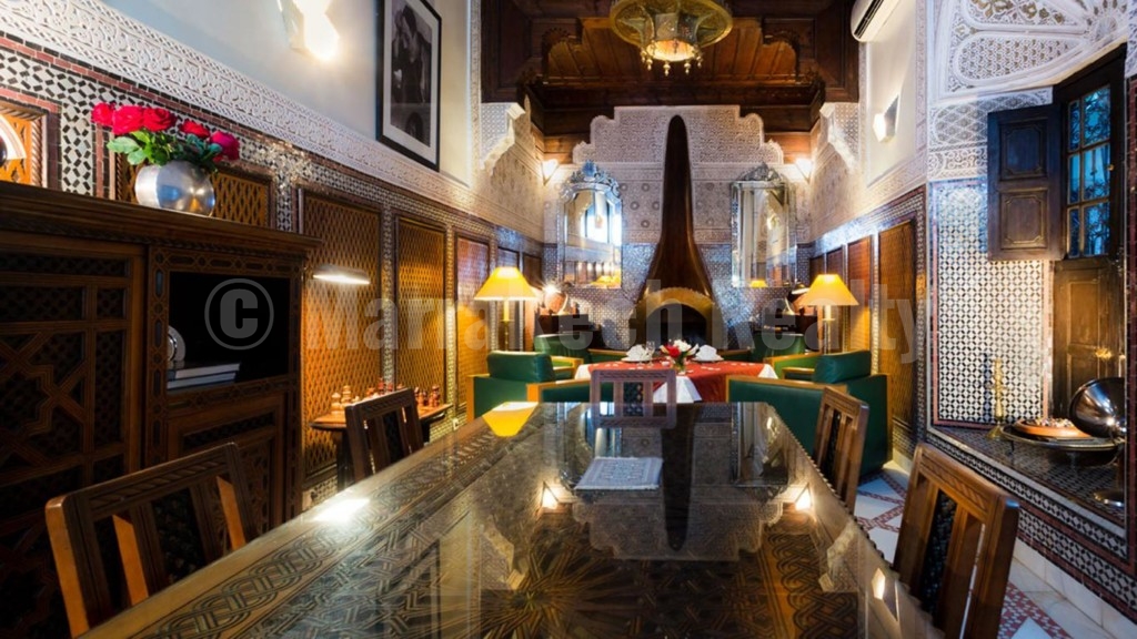 Exceptionnel Boutique-Riad de 8 suites avec emplacement unique