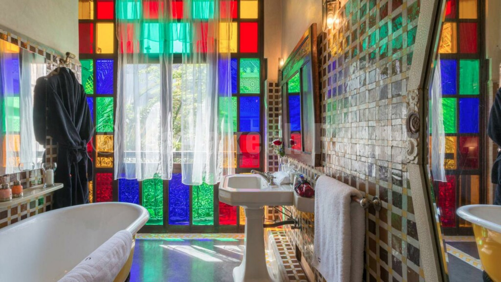 Exceptionnel Boutique-Riad de 8 suites avec emplacement unique