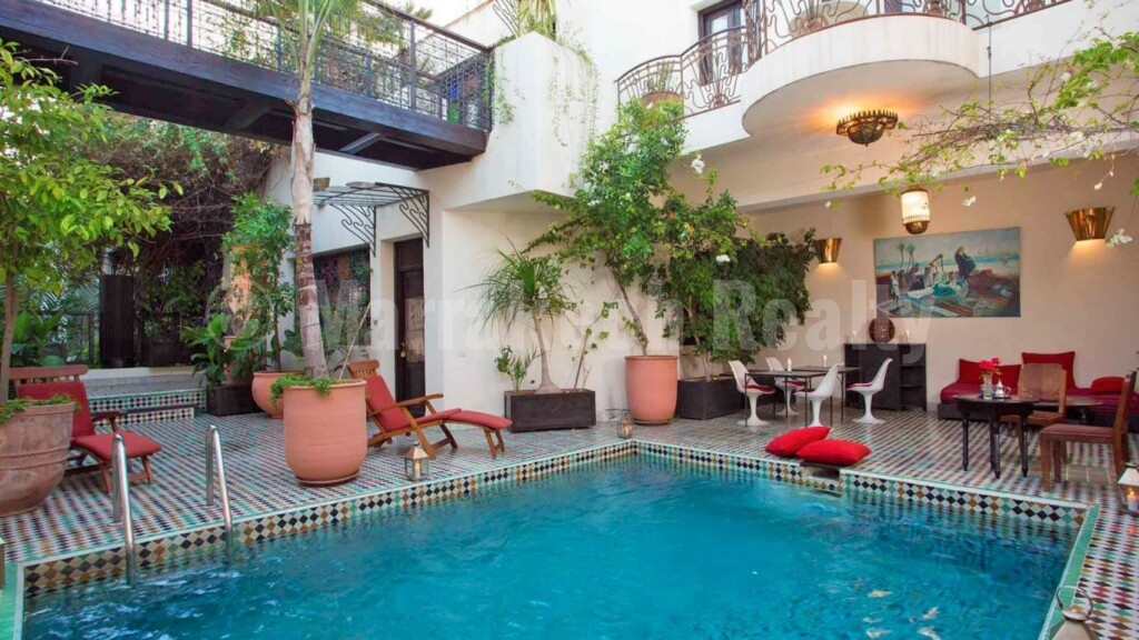 Exceptionnel Boutique-Riad de 8 suites avec emplacement unique