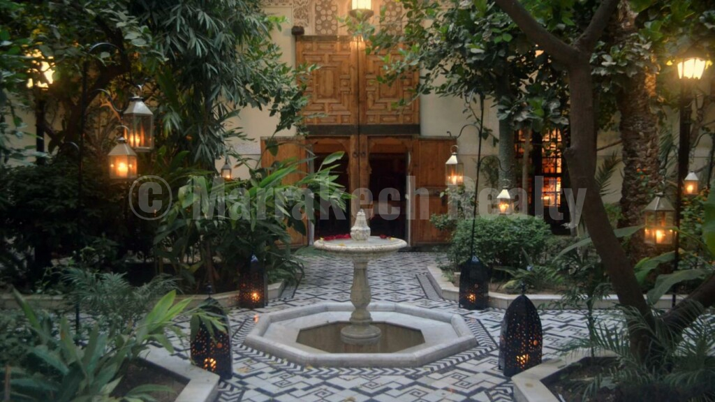 Exceptionnel Boutique-Riad de 8 suites avec emplacement unique