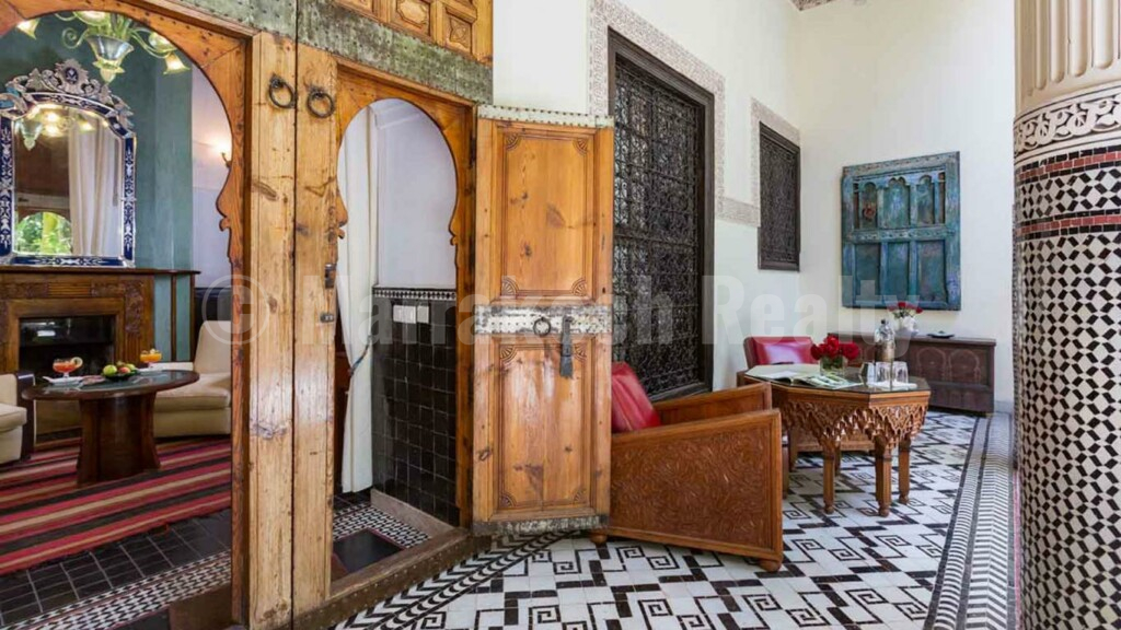 Exceptionnel Boutique-Riad de 8 suites avec emplacement unique