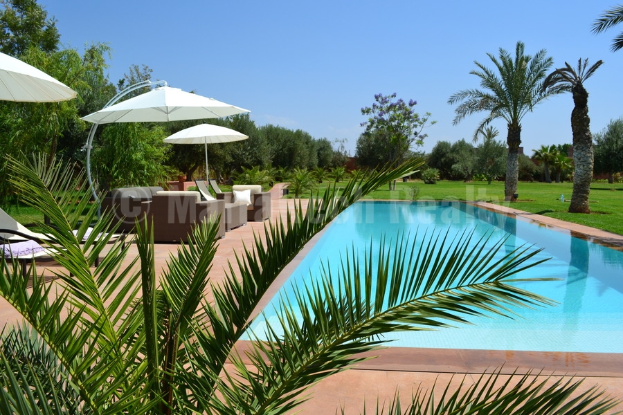 Villa contemporaine de prestige à vendre à proximité de Marrakech