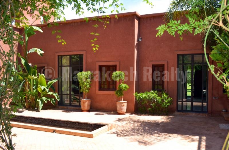 Villa contemporaine de prestige à vendre à proximité de Marrakech