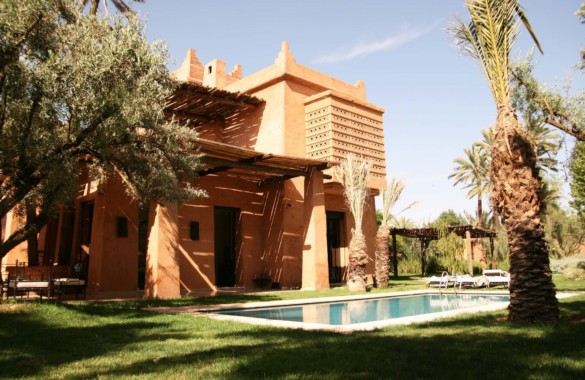 Upscale ethnic 4 bedroom villa for rent in a gated community close to Marrakech