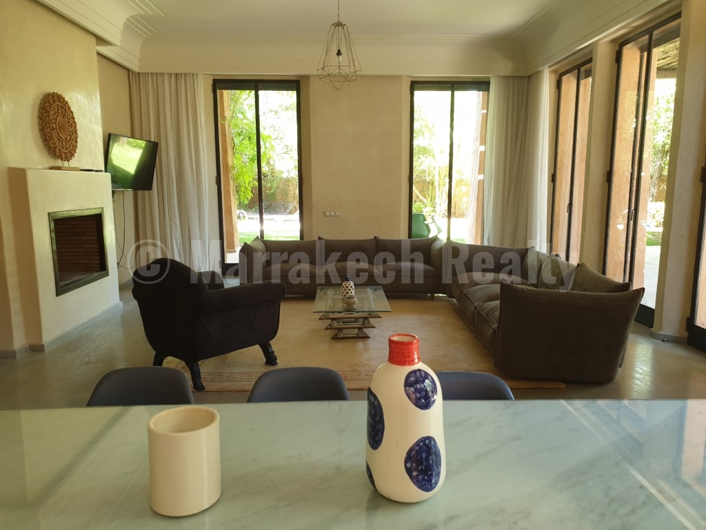 Superbe villa de 4 chambres à louer dans un domaine privé à proximité de Marrakech
