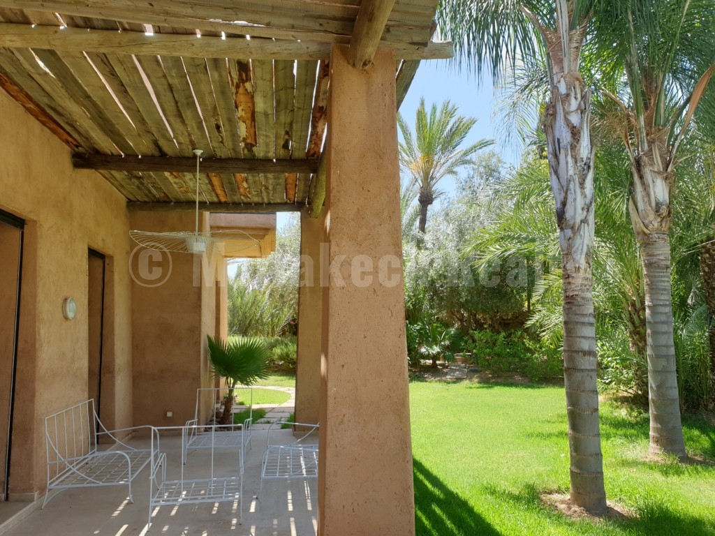 Upscale 3 bedroom kasbah-style villa for rent close to Marrakech
