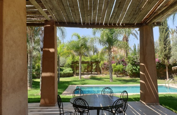 Upscale 3 bedroom kasbah-style villa for rent close to Marrakech