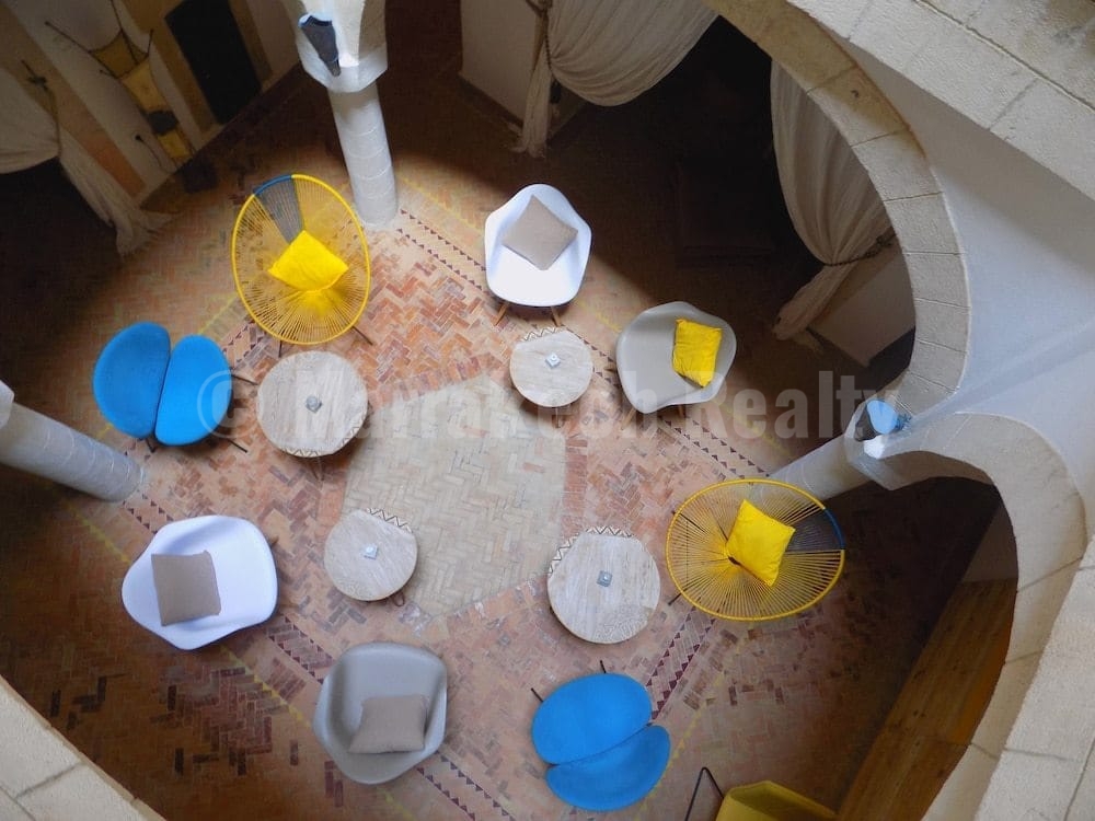 Sweet 6 bedroom Riad Guest-House with seaviews just listed for 440 000 Euros