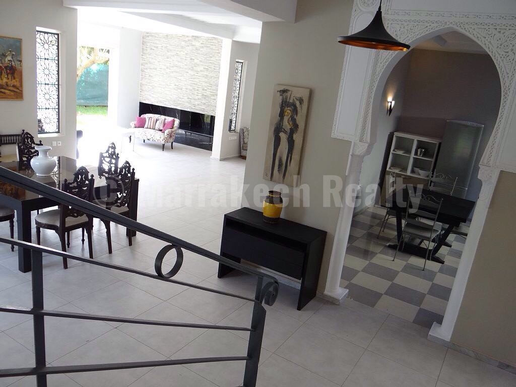 Long term rental: 4 bedroom villa with private pool in a gated domain