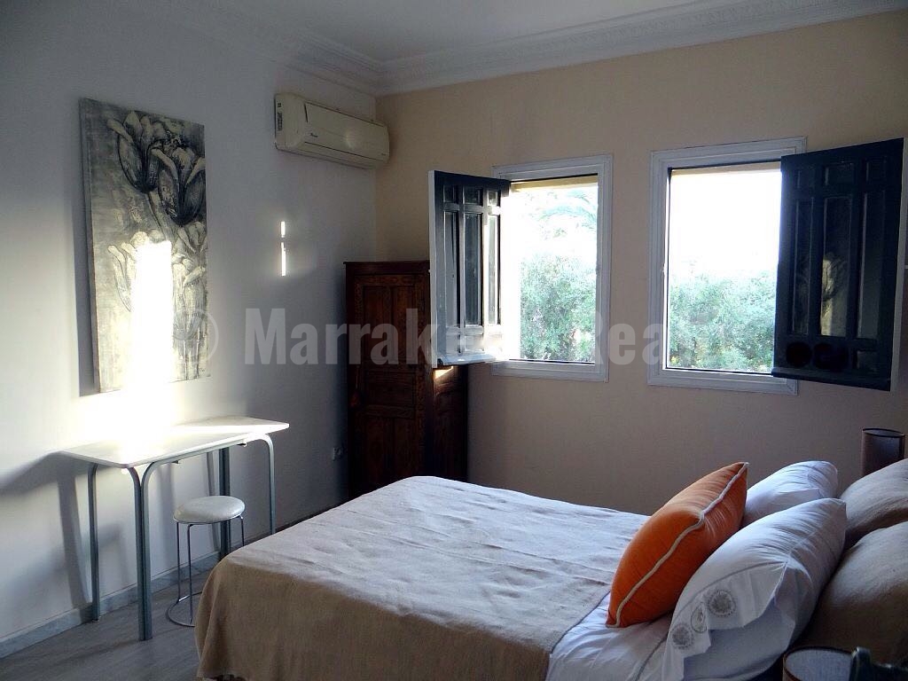 Long term rental: 4 bedroom villa with private pool in a gated domain