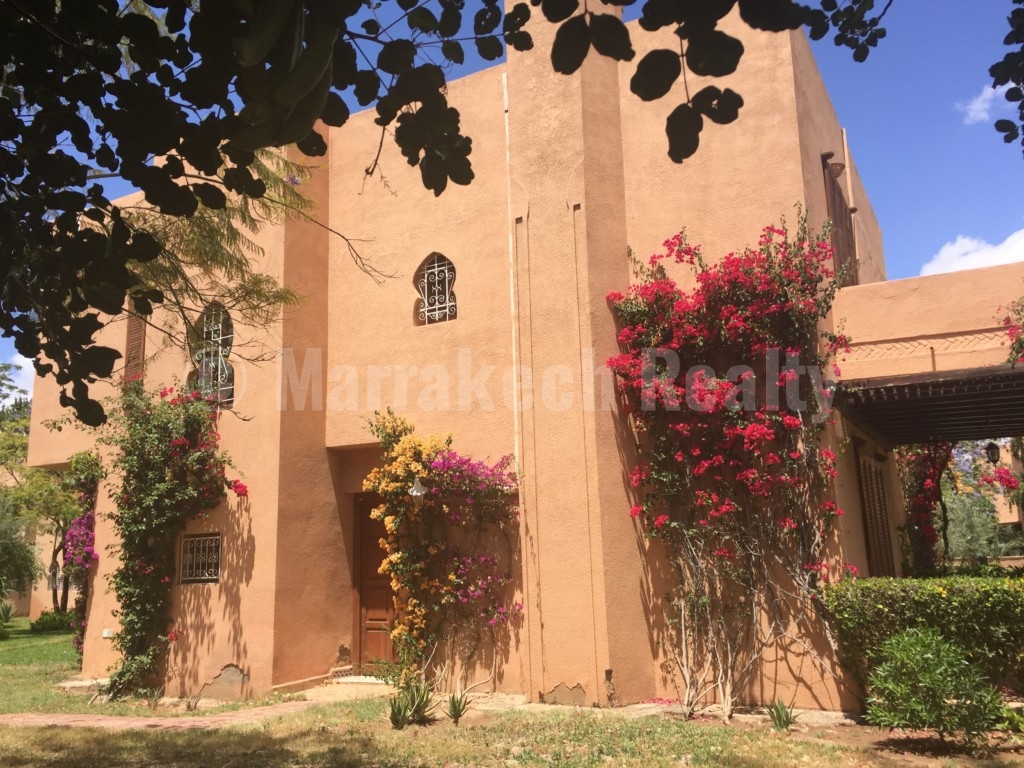 Sweet 3 bedroom villa for rent in a gated domain of the Palmeraie