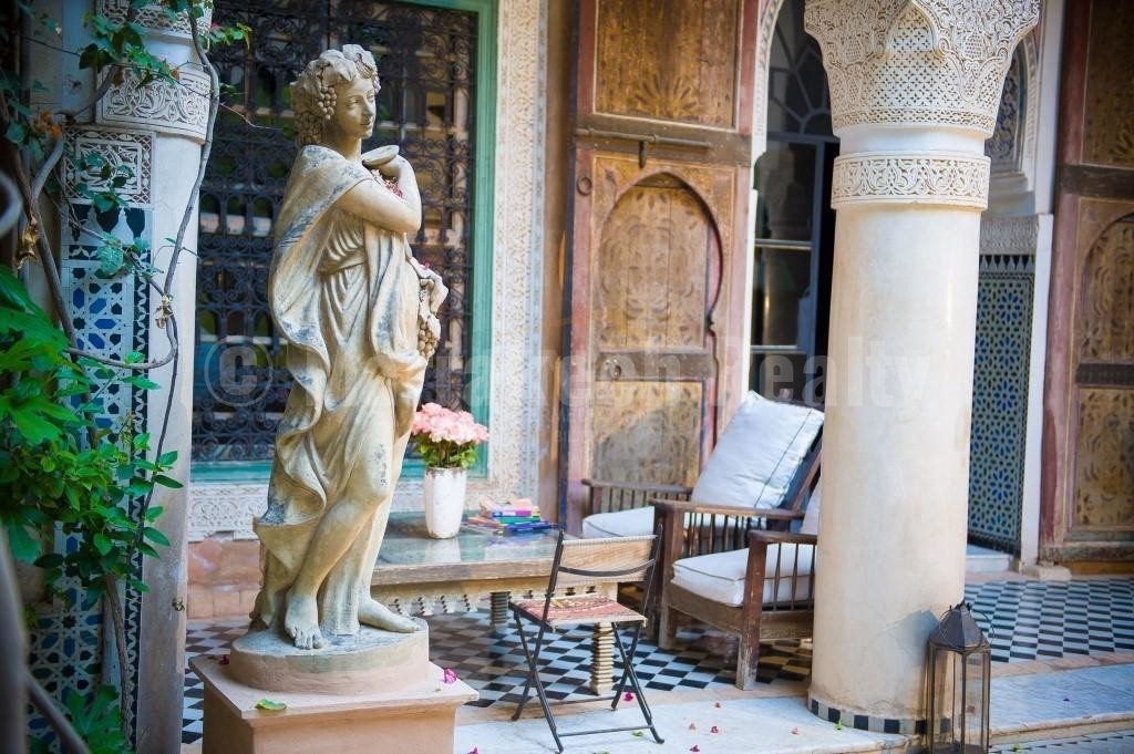 Exceptionnel Riad-Palais de 12 chambres à la vente en Medina