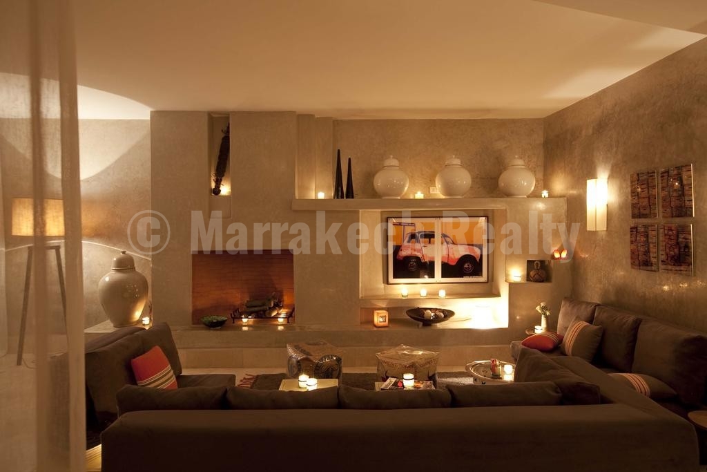 This elegant 5 suites Boutique-Riad with seaviews hits the market