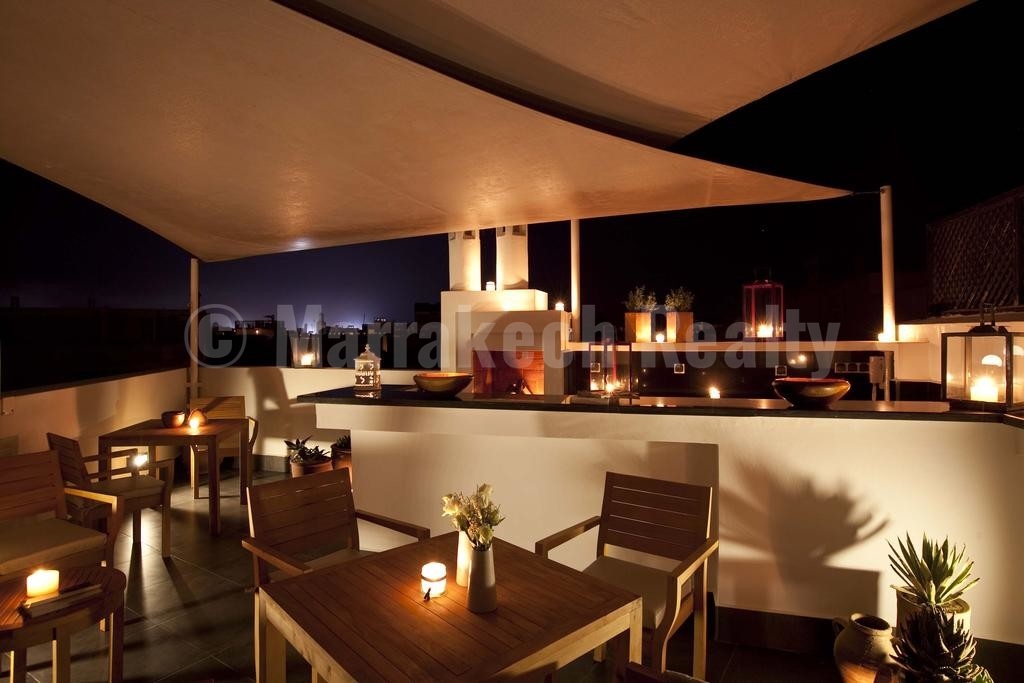 This elegant 5 suites Boutique-Riad with seaviews hits the market