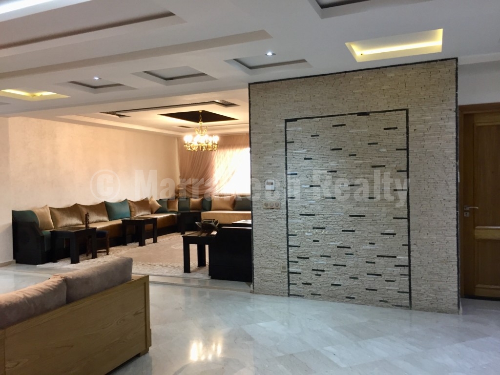 Vaste et bel appartement de 4 chambres à vendre au cœur de Marrakech