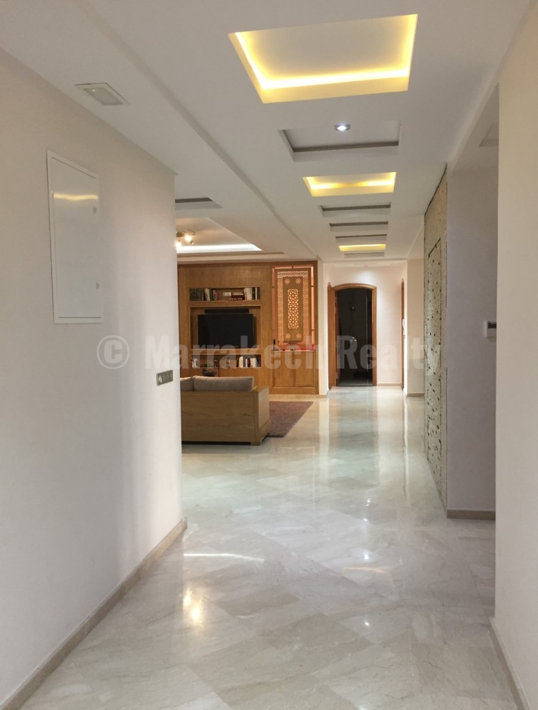 Vaste et bel appartement de 4 chambres à vendre au cœur de Marrakech