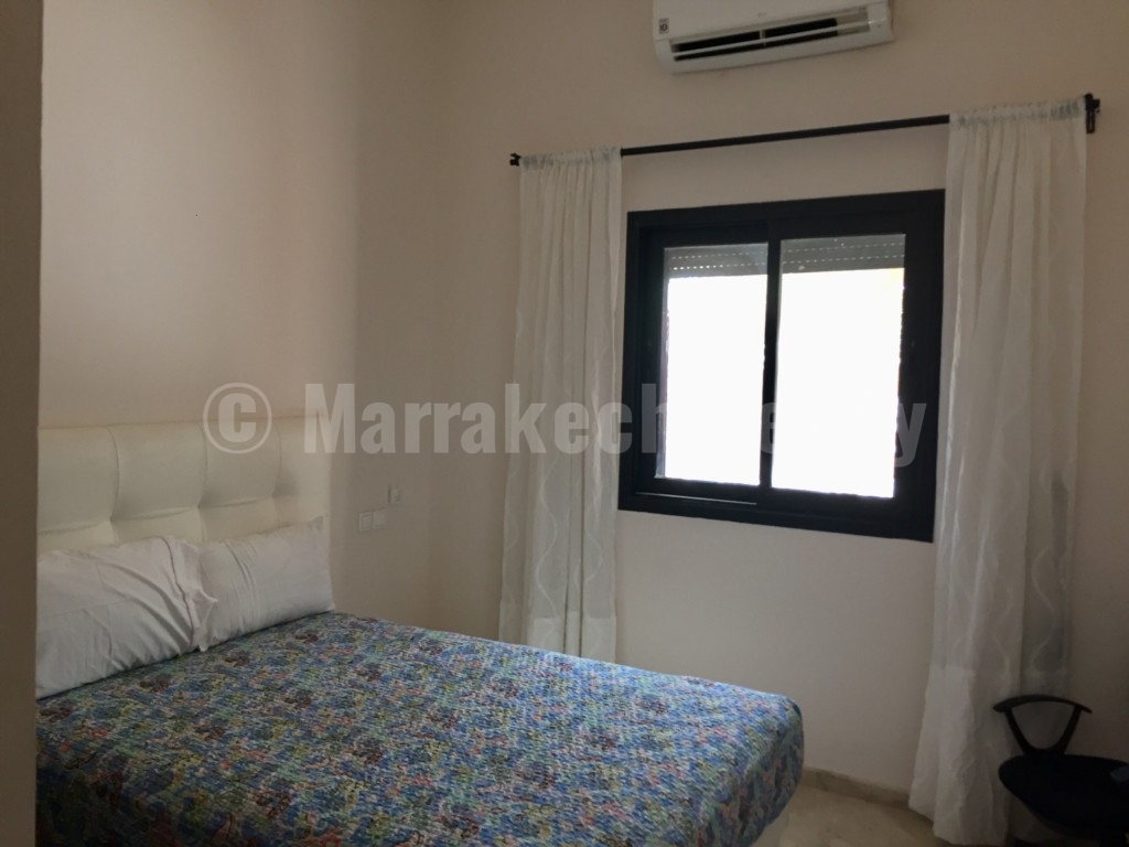 For rent close to Marrakech: 2 bedroom appartment with roof-terrace