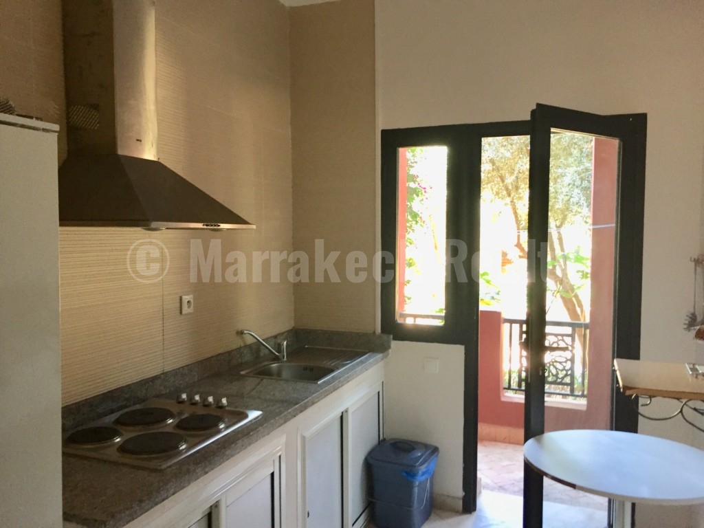 For rent close to Marrakech: 2 bedroom appartment with roof-terrace