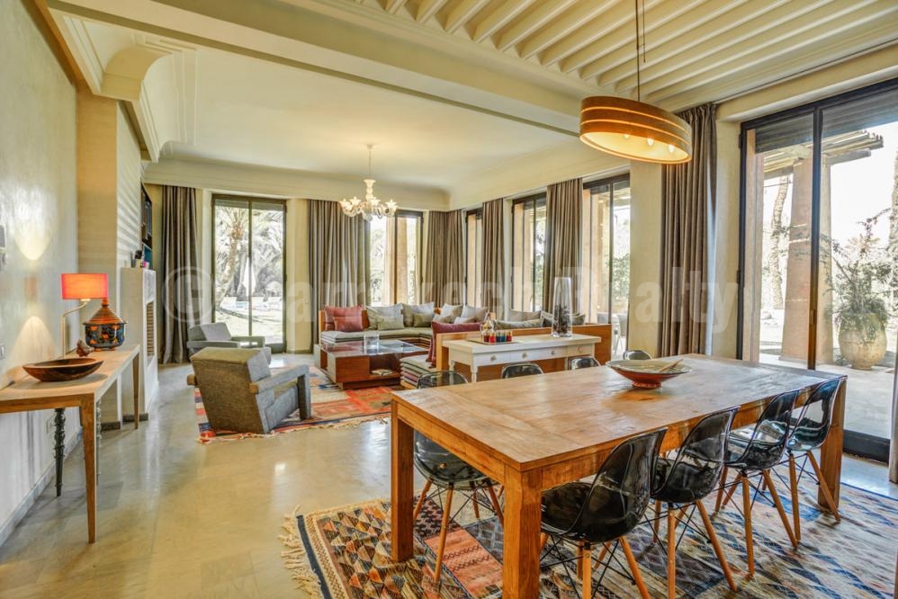 Domaine de villas neuves de style Kasbah à vendre très proche de Marrakech