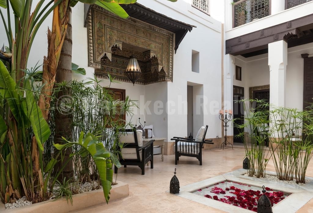 Superbe et élégant Riad rénové à vendre en Medina de Marrakech
