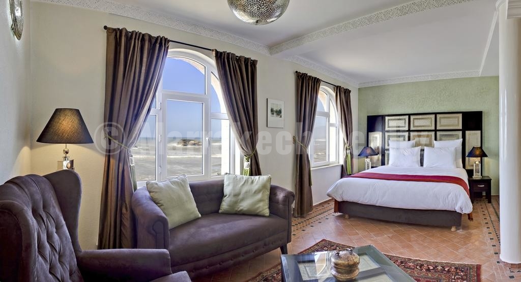 Unique waterfront 8 bedroom Boutique-Riad just up for sale in Essaouira