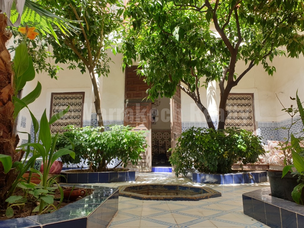 Riad to renovate with great potential and prime location