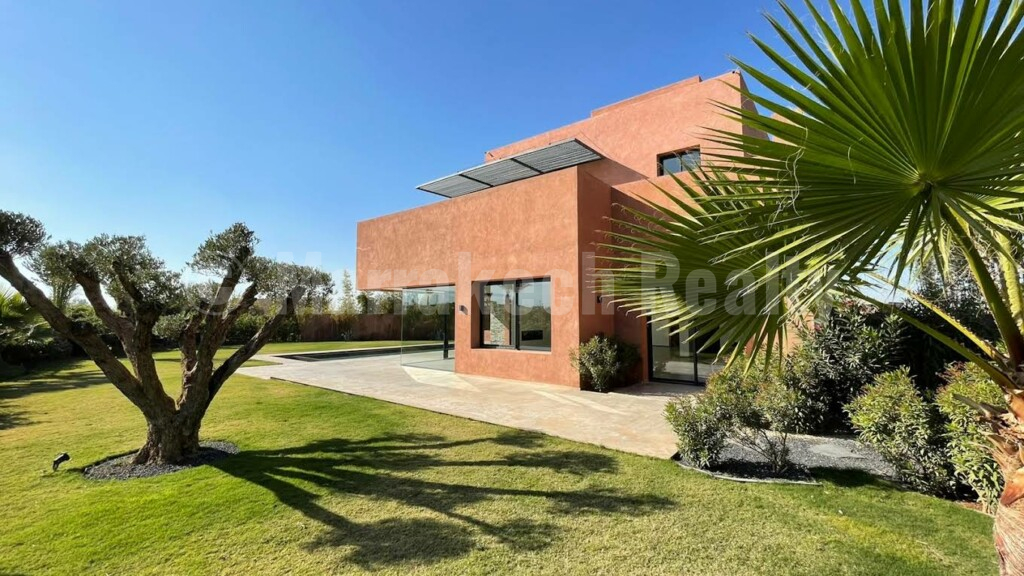Villa de luxe à vendre en premier rang sur un parcours de golf prestigieux à Marrakech