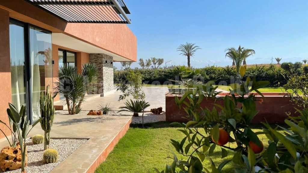 Villa de luxe à vendre en premier rang sur un parcours de golf prestigieux à Marrakech