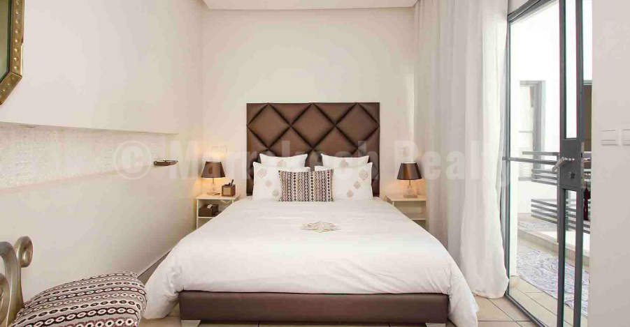 Standout contemporary 6 bedroom Riad with prime location just up for sale