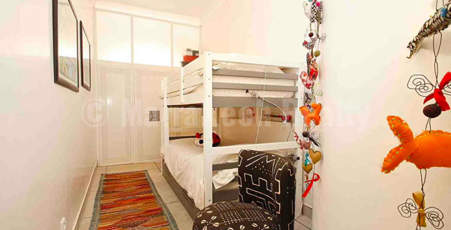 Standout contemporary 6 bedroom Riad with prime location just up for sale