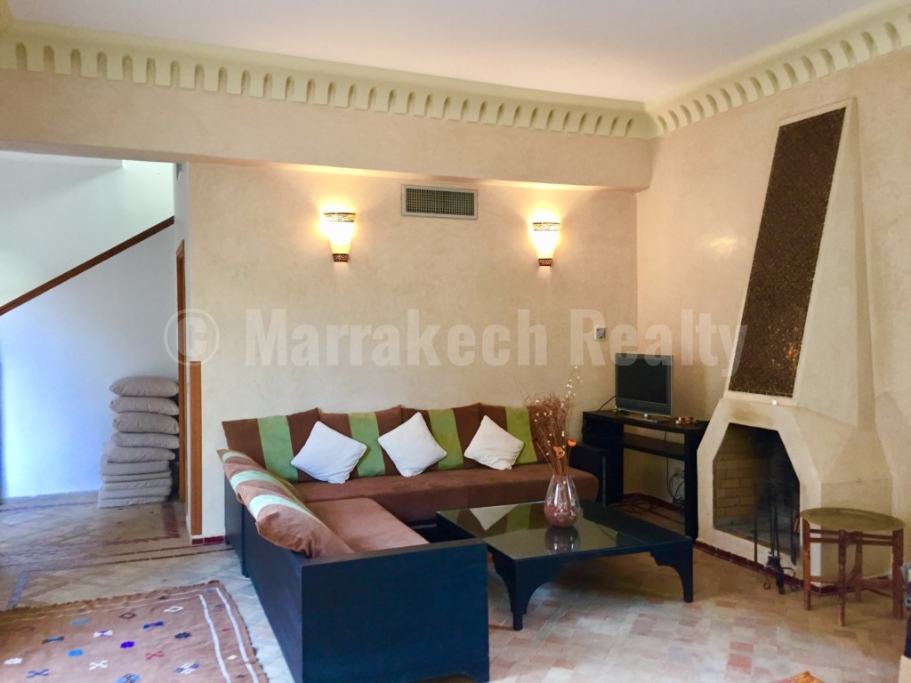 Pleasant 4 bedroom villa for rent long term 20 minutes from Marrakech